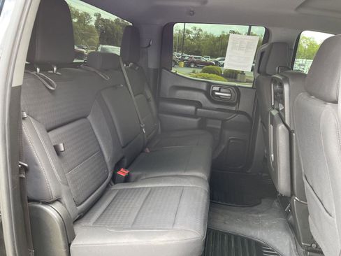 Used 2023 Chevrolet Silverado 1500 Custom AWD/4WD image 32