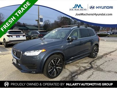 Used 2021 Volvo XC90 T6 Momentum w/ Advanced Package