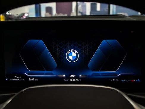 Used 2025 BMW 230i xDrive Coupe image 17