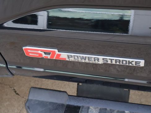 Used 2023 Ford F350 Lariat w/ Lariat Ultimate Package image 37