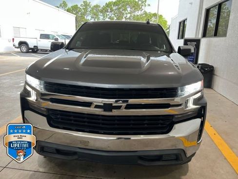 Certified 2019 Chevrolet Silverado 1500 LT w/ All-Star Edition RWD image 2