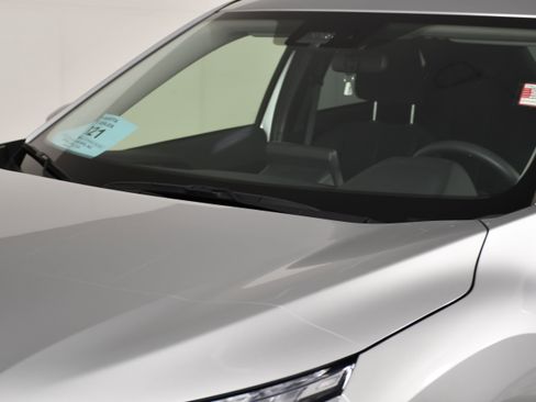 Used 2024 Mitsubishi Eclipse Cross LE AWD/4WD image 12