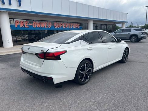 Used 2024 Nissan Altima 2.5 SR FWD image 3