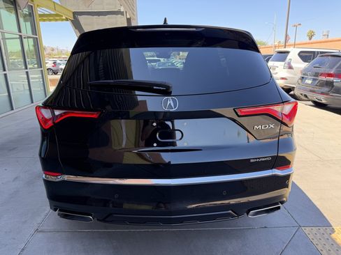Used 2024 Acura MDX SH-AWD w/ Advance Package image 13