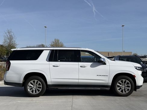 Certified 2023 Chevrolet Suburban Premier image 3