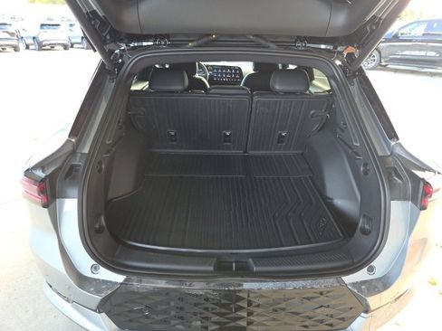 New 2026 Chevrolet Equinox EV RS image 10