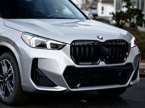 New 2026 BMW X1 xDrive28i w/ Technology Package image 2