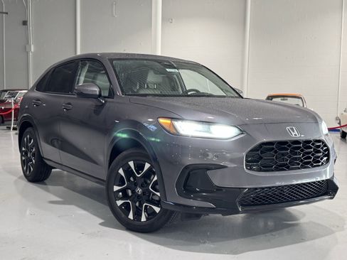 New 2026 Honda HR-V EX-L image 2