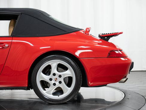 Used 1997 Porsche 911 Carrera RWD image 43