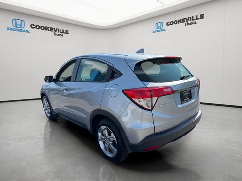 Used 2022 Honda HR-V LX image 8