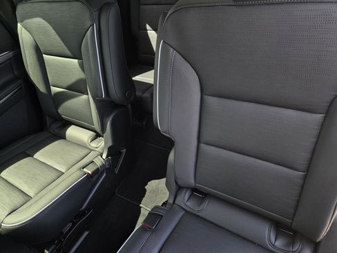 New 2026 Buick Enclave Sport Touring image 5