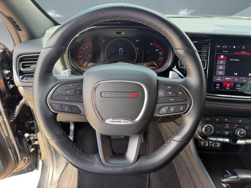 Used 2024 Dodge Durango GT RWD image 11