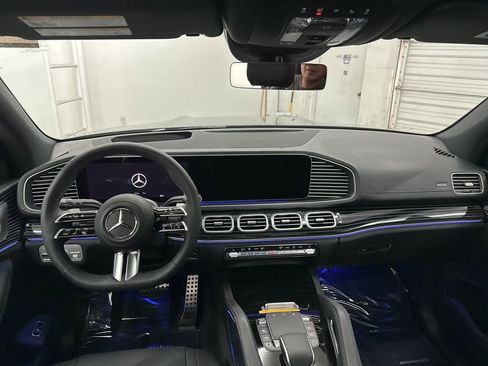 Used 2026 Mercedes-Benz GLS 450 4MATIC image 22
