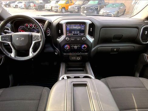 Used 2021 Chevrolet Silverado 1500 RST image 15