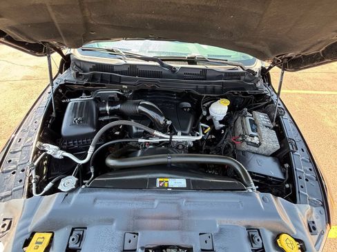 Used 2019 RAM 1500 Express w/ Wheel & Sound Group AWD/4WD image 38