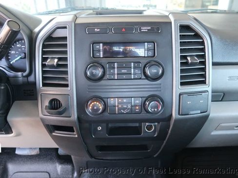 Used 2018 Ford F250 XL RWD image 21