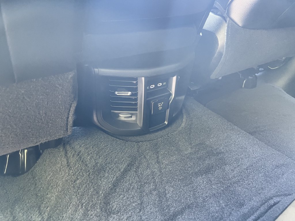 Certified 2026 RAM 2500 Laramie AWD/4WD image 19