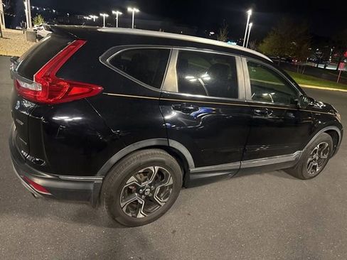 Used 2019 Honda CR-V Touring image 12
