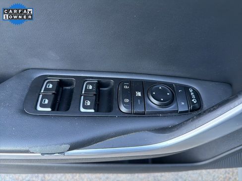 Used 2020 Kia Stinger GT1 image 26