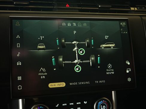 Used 2023 Land Rover Range Rover SE AWD/4WD image 19