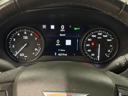 Certified 2019 Cadillac XT4 Premium Luxury w/ Technology Package AWD/4WD image 45