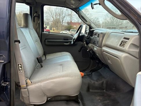Used 2004 Ford F350 4x4 Crew Cab DRW Super Duty image 11