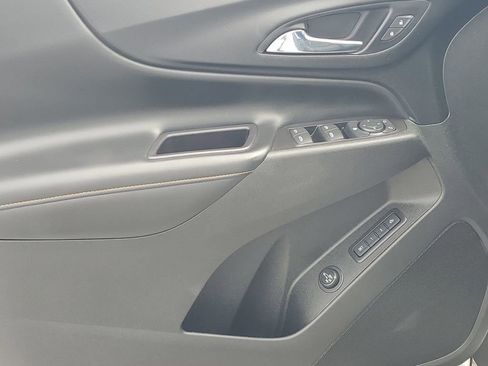 Used 2020 Chevrolet Equinox Premier w/ Premier Redline Edition image 42