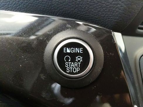 Used 2017 Ford Escape Titanium AWD/4WD image 25
