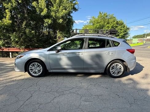 Used 2018 Subaru Impreza 2.0i Premium w/ Eyesight & BSD & Rcta AWD/4WD image 4