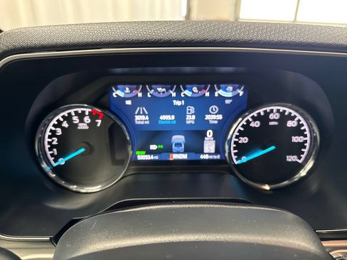 Used 2022 Ford F150 XLT w/ Equipment Group 302A High AWD/4WD image 17