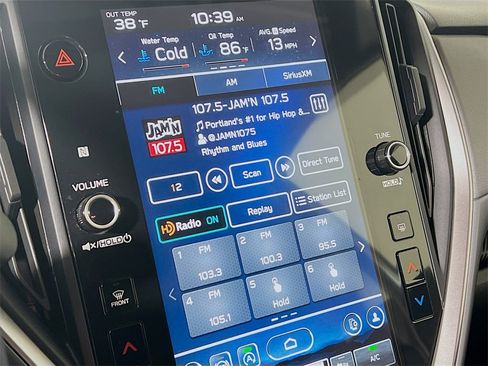 Used 2024 Subaru Crosstrek 2.0i Premium image 14