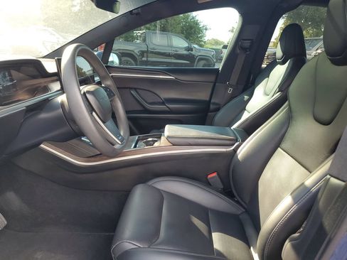 Used 2023 Tesla Model X AWD/4WD image 19