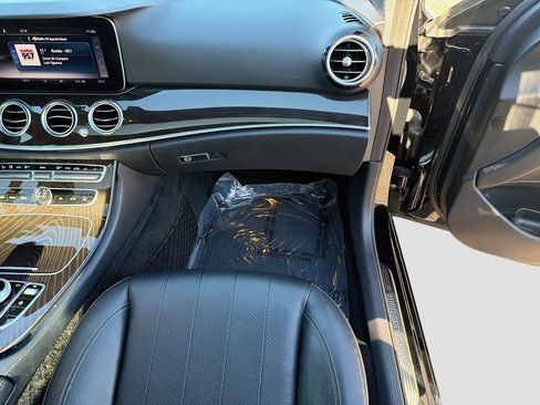 Used 2019 Mercedes-Benz E 300 image 17