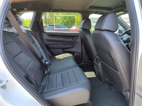 Used 2026 Honda CR-V Sport-L image 13