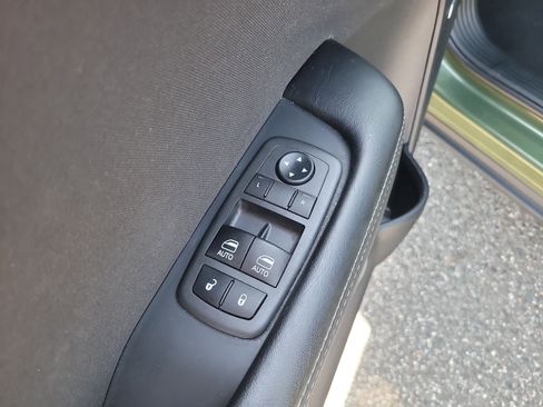 Used 2021 Dodge Challenger R/T Scat Pack image 12