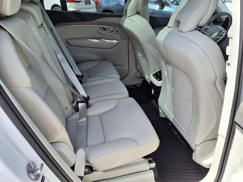 Certified 2023 Volvo XC90 B6 Core w/ Protection Package Premier image 15