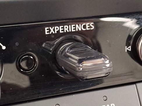 Used 2025 MINI Cooper S image 24