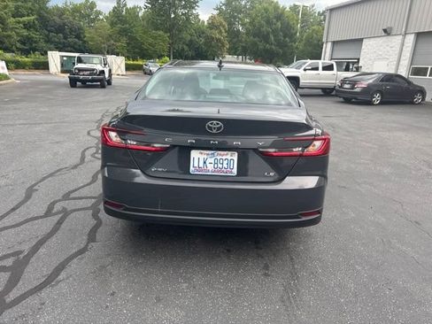 Used 2025 Toyota Camry LE FWD image 5