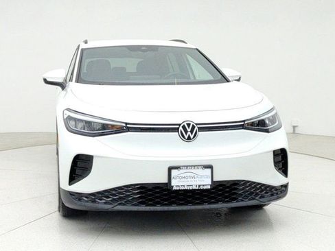 Used 2024 Volkswagen ID.4 2WD image 2