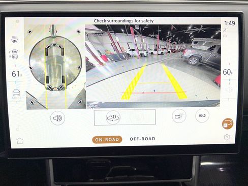 Used 2024 Land Rover Range Rover SE image 11