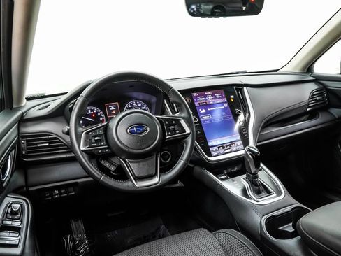 Used 2022 Subaru Outback Premium AWD/4WD image 5
