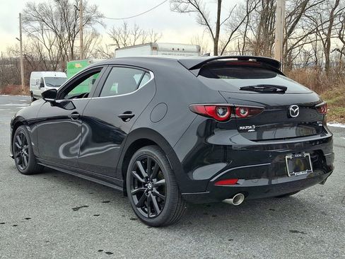 New 2026 MAZDA MAZDA3 Hatchback w/Premium Plus Pkg image 4
