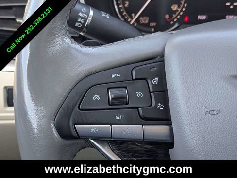 Used 2022 Cadillac XT6 Premium Luxury image 27