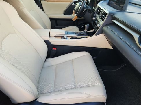 Used 2022 Lexus RX 350L FWD w/ Premium Package image 14