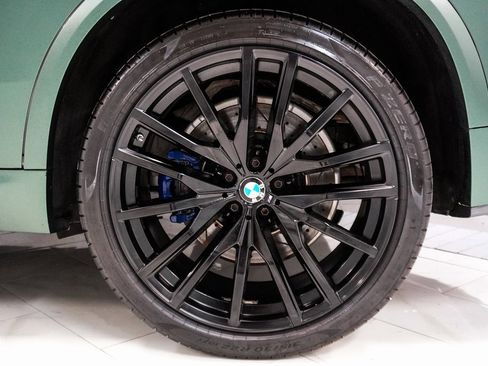 Used 2020 BMW X5 M50i w/ Premium Package image 11