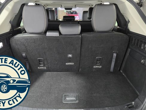 Used 2024 MAZDA CX-90 3.3 Turbo w/ Preferred Plus image 37