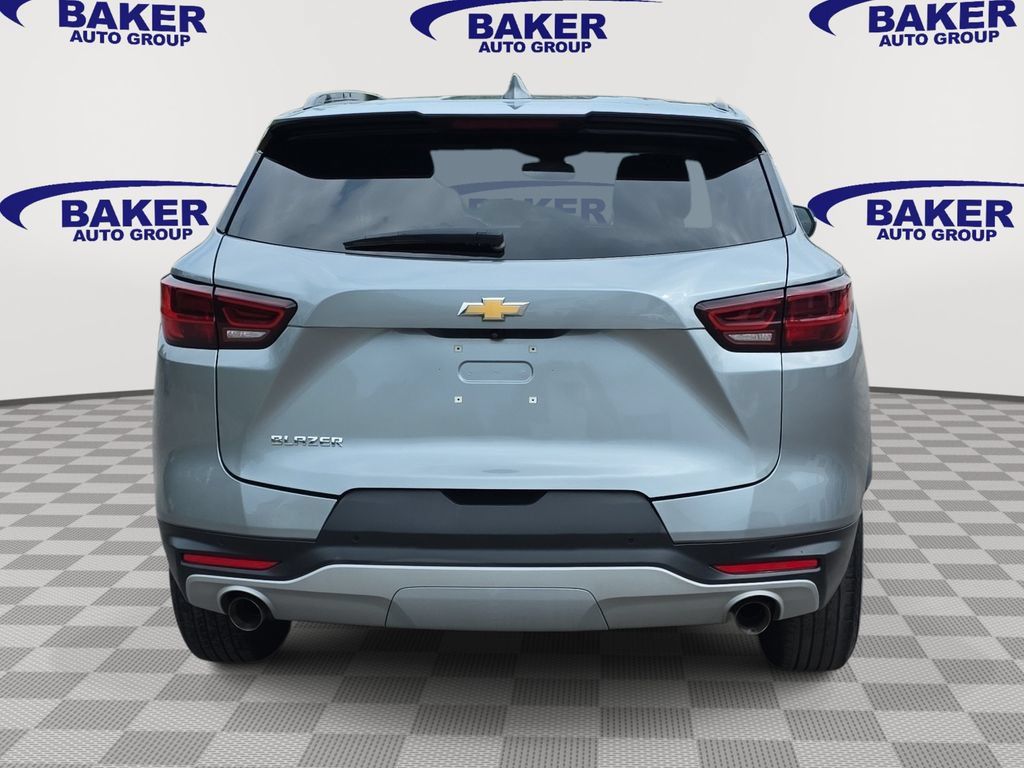 Used 2024 Chevrolet Blazer LT w/ LPO, Floor Liner Package FWD image 6