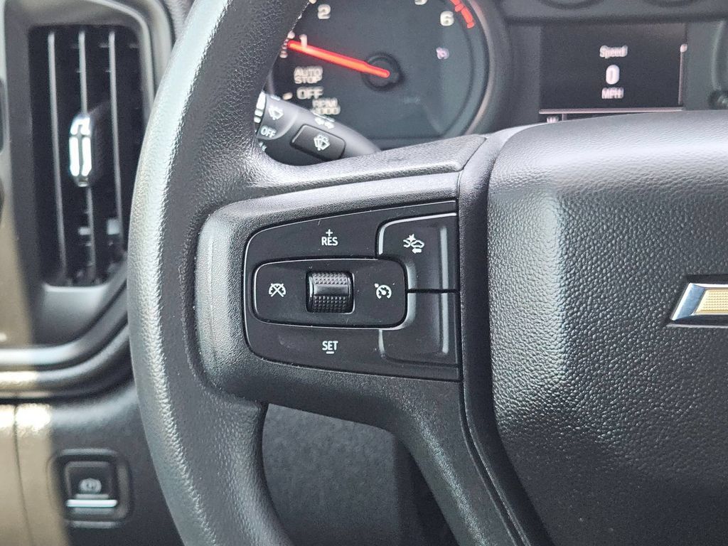 Certified 2022 Chevrolet Silverado 1500 Custom RWD image 21