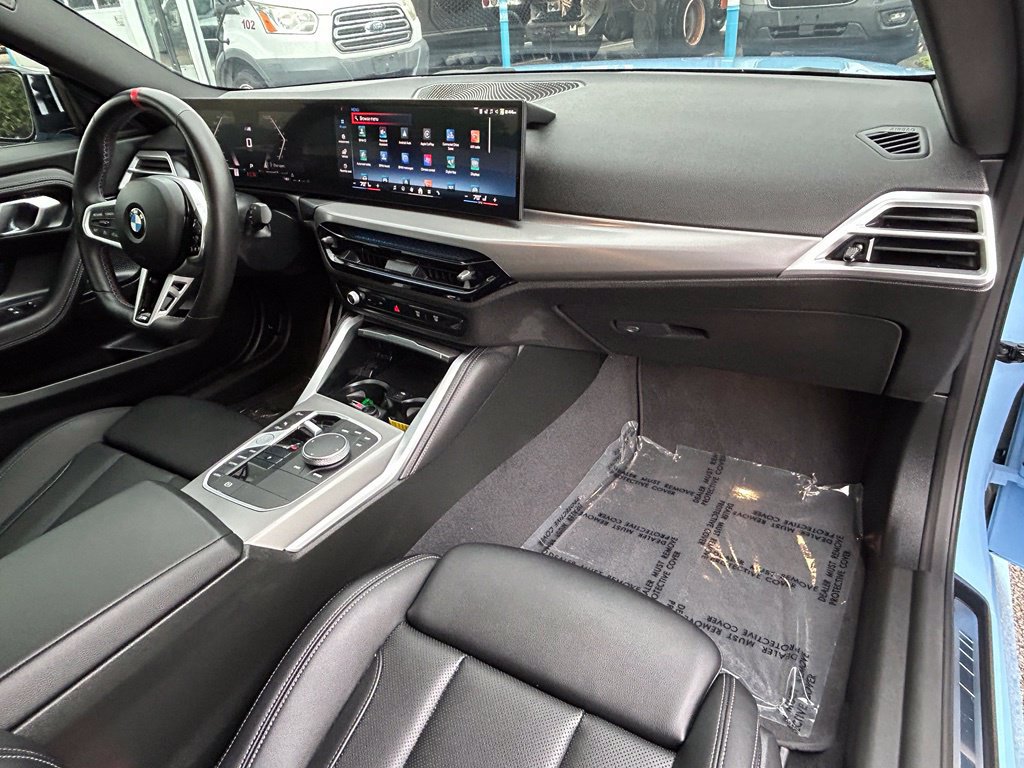 Used 2025 BMW M240i Coupe RWD image 28