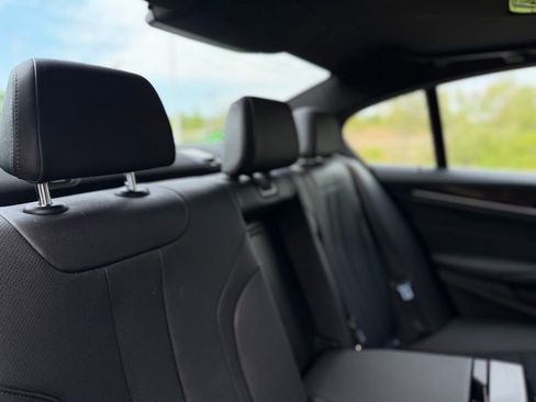 Certified 2023 BMW 530e xDrive w/ Premium Package AWD/4WD image 27